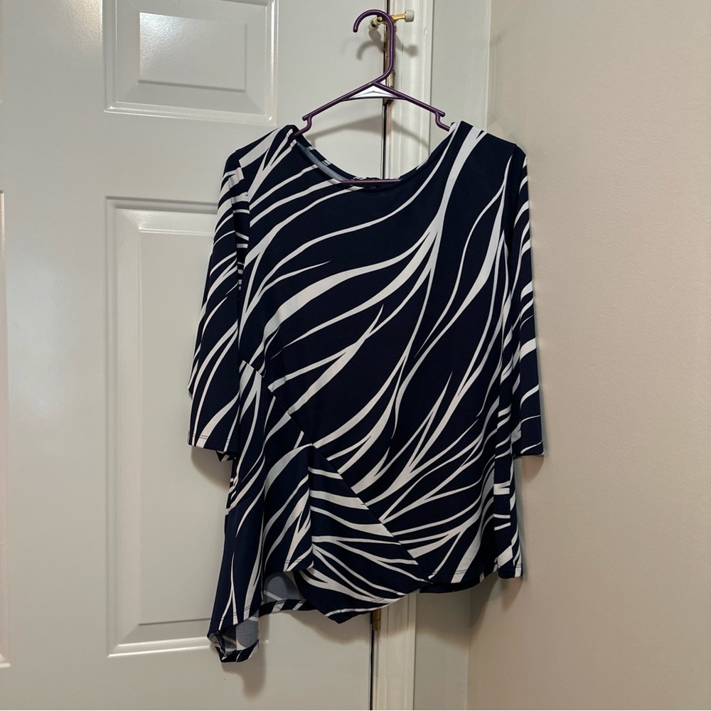 Elegant Navy and White Blouse